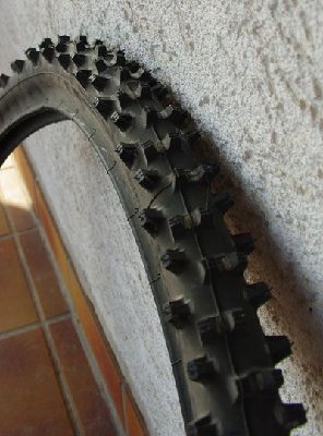 michelin-wildgripper-dh-mud-2-1_2_3.jpg